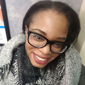 Meet your Posher, Nicole